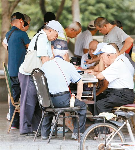 體弱多病|4成老年人自認是負擔 專家：應樂觀積極多活動